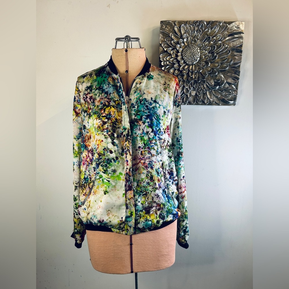 Zara Trafaluc Lightweight Bomber Jacket abstract multicolored floral sz Medium